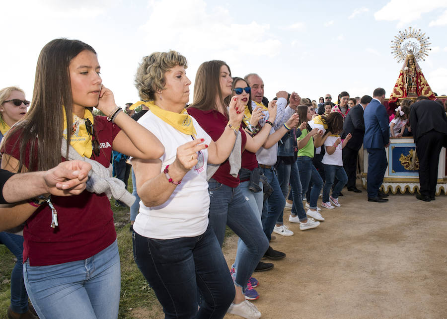 Fotos: Romería de la Virgen del Bustar en Carbonero el Mayor