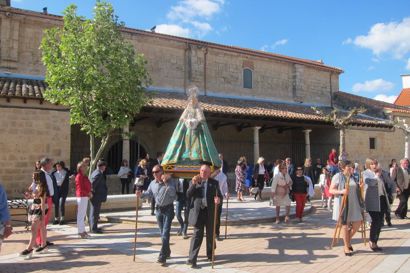 Fotos: Rogativa ante la Virgen del Rosario en Castromonte
