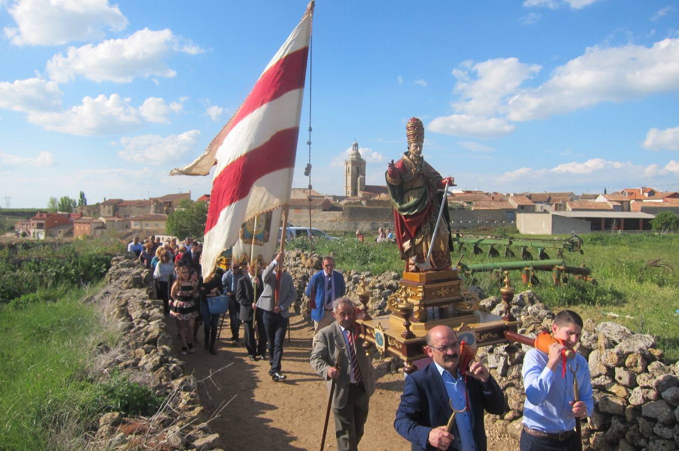 Fotos: Rogativa ante la Virgen del Rosario en Castromonte