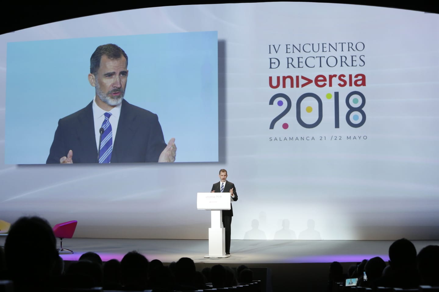 Fotos: Felipe VI inaugura el encuentro de rectores Uiversia en Salamanca