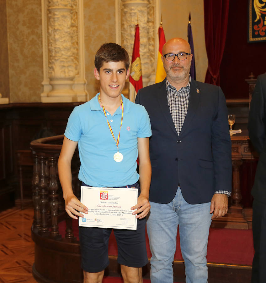 Fotos: Entrega de premios de la Olimpiada de Matemáticas