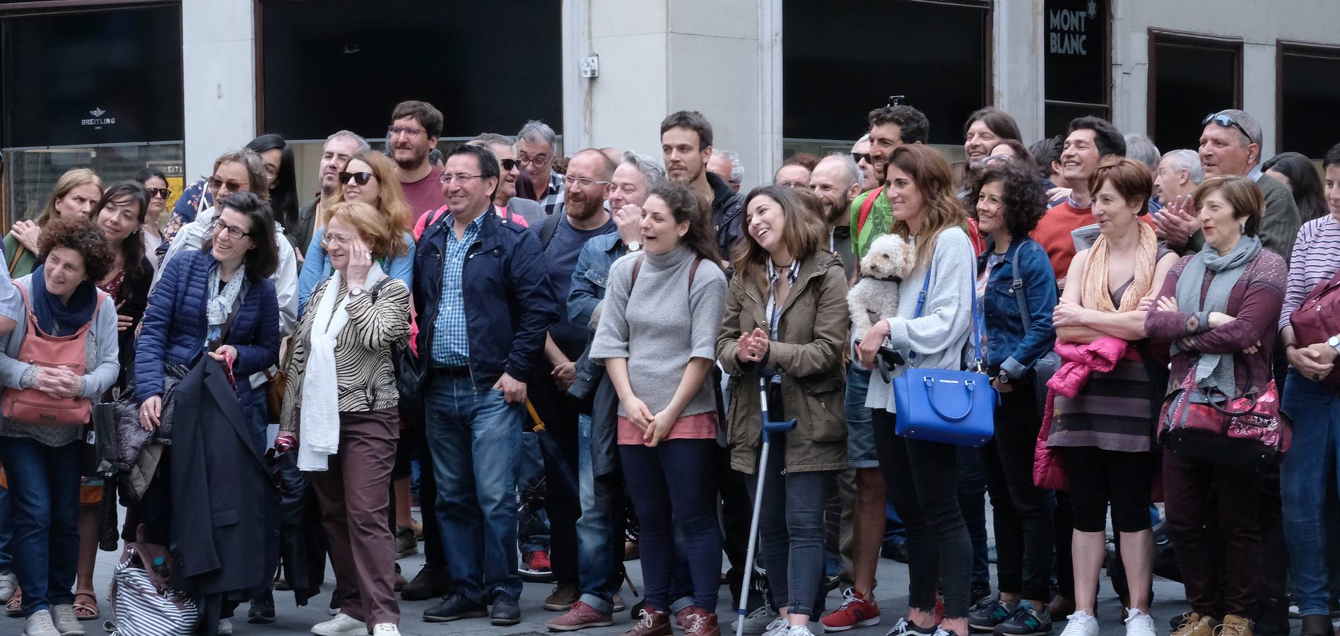 56 compañías desfilarán desde hoy y hasta el próximo domingo con actuaciones que van desde el mero espectáculo de entretenimiento hasta la denuncia de temas tan profundos como la emigración, la lucha de clases...