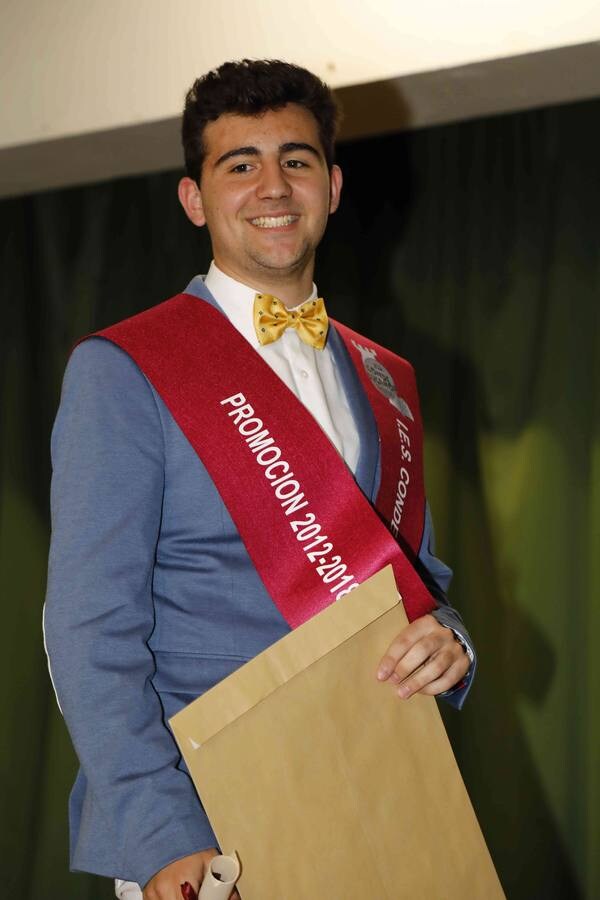 Fotos: Graduación de los alumnos de Bachillerato del IES Conde Lucanor de Peñafiel