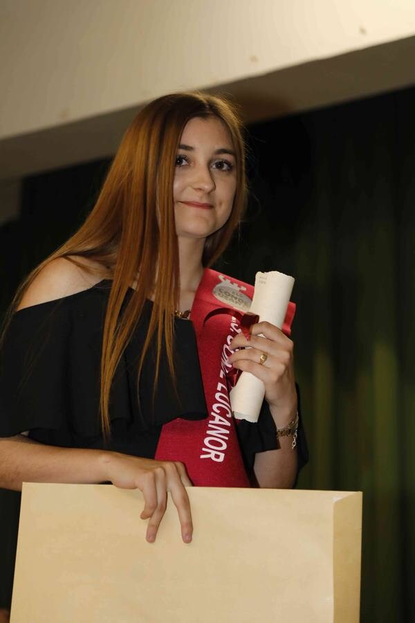 Fotos: Graduación de los alumnos de Bachillerato del IES Conde Lucanor de Peñafiel