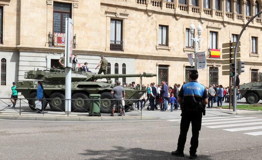 Fotos: Día de las Fuerzas Armadas en Valladolid