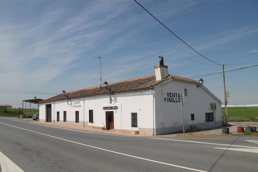 Platos de Venta Pinillos, en Segovia.