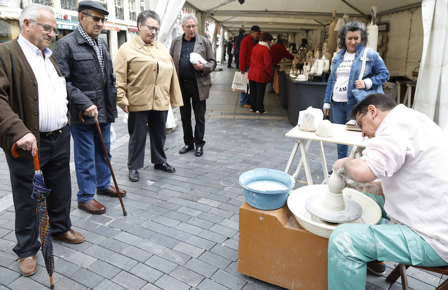 Fotos: Cerámica en la Feria Chica