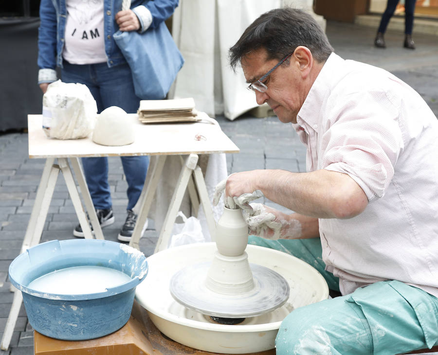 Fotos: Cerámica en la Feria Chica