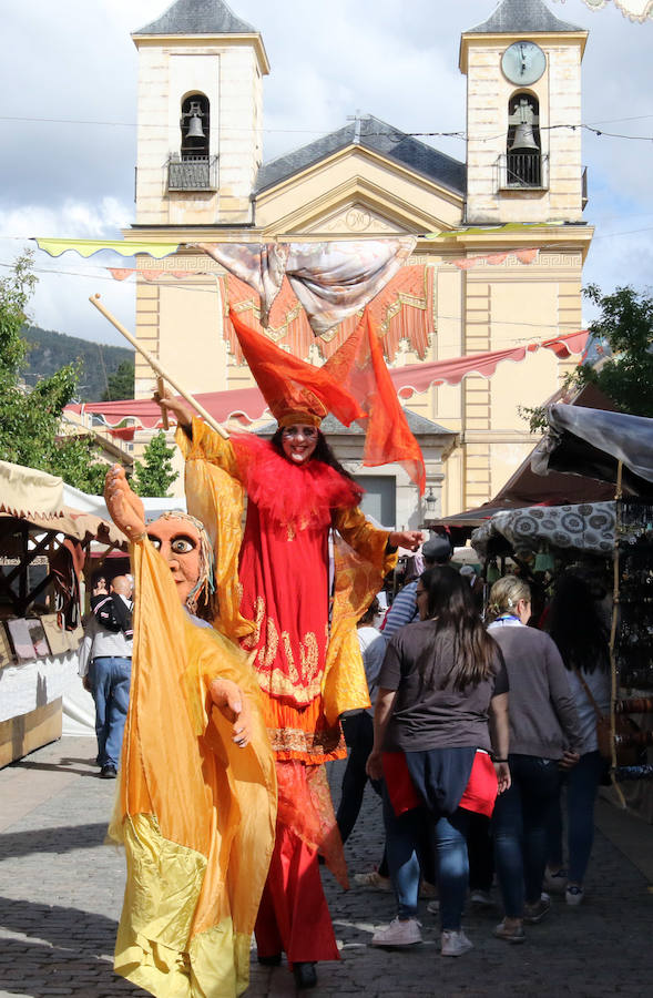 Fotos: Inauguración del Mercado Barroco de la Granja de San Ildefonso
