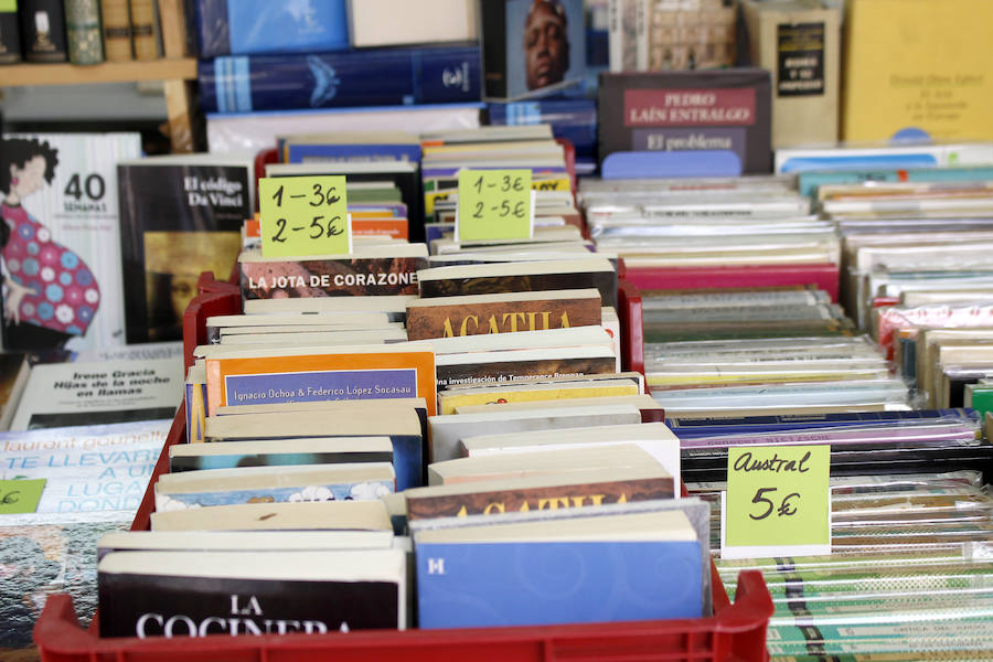 Fotos: XXVI Feria del libro antiguo y de ocasión de Palencia