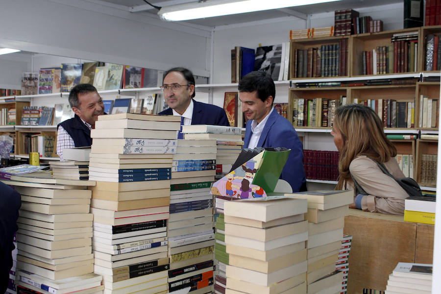 Fotos: XXVI Feria del libro antiguo y de ocasión de Palencia