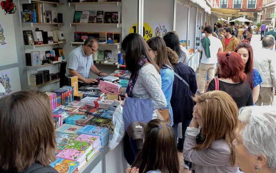 Fotos: Inauguración de la 51 Feria del Libro de Valladolid