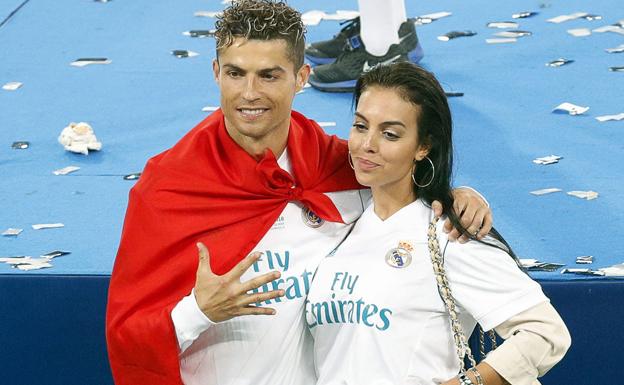 Cristiano Ronaldo y Georgina Rodríguez, de vacaciones | El Norte de Castilla