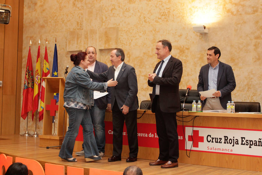 Fotos: Entrega de premios de la clausura de Cursos de Cruz Roja