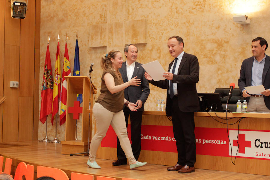 Fotos: Entrega de premios de la clausura de Cursos de Cruz Roja