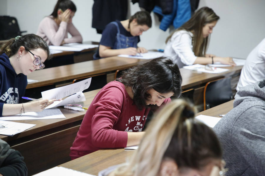 Un total de 2.529 estudiantes formalizó su matrícula para realizar la Evaluación de Bachillerato para el Acceso a la Universidad (EBAU) en la convocatoria de junio en el distrito universitario de Salamanca