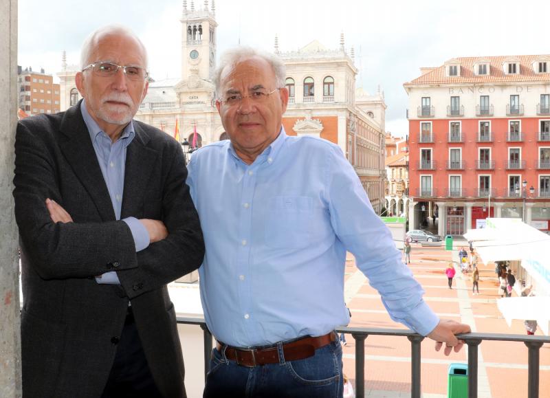 Fotos: Fernando Beltrán, Luis Mateo Díez y Agustín García Simón en la Feria del Libro de Valladolid