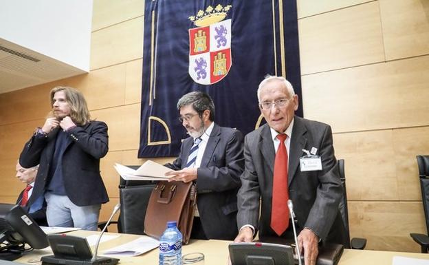 El expresidente de Caja Segovia Atilano Soto, comparece ante la Comisión de investigación de las cajas de ahorro.