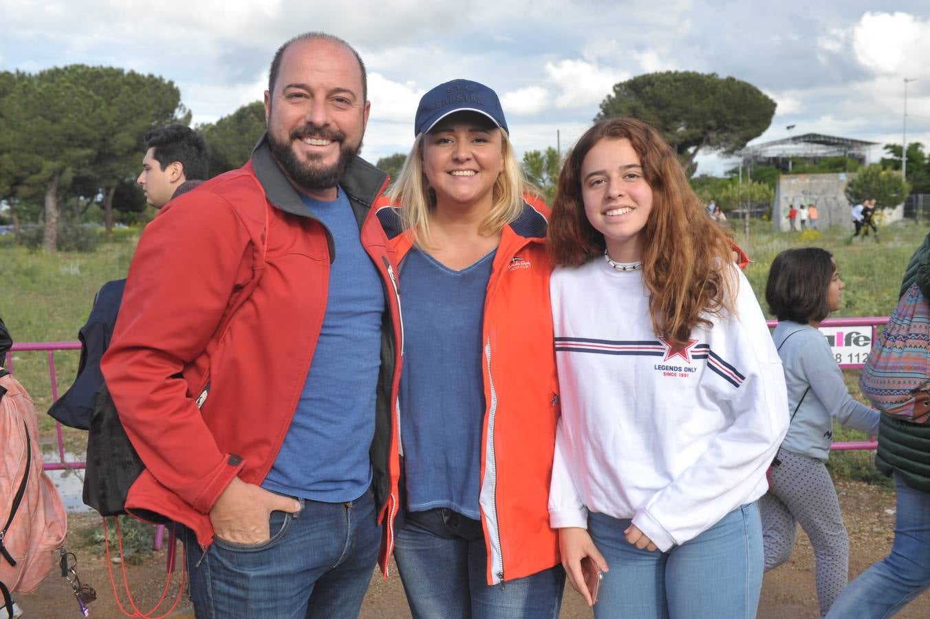 Fotos: Asistentes al concierto de Operación Triunfo en Valladolid (1/2)