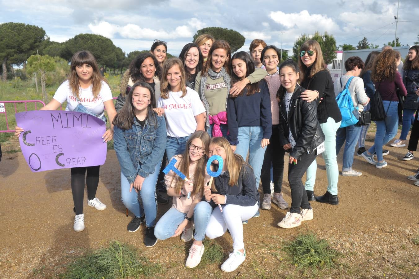 Fotos: Asistentes al concierto de Operación Triunfo en Valladolid (1/2)