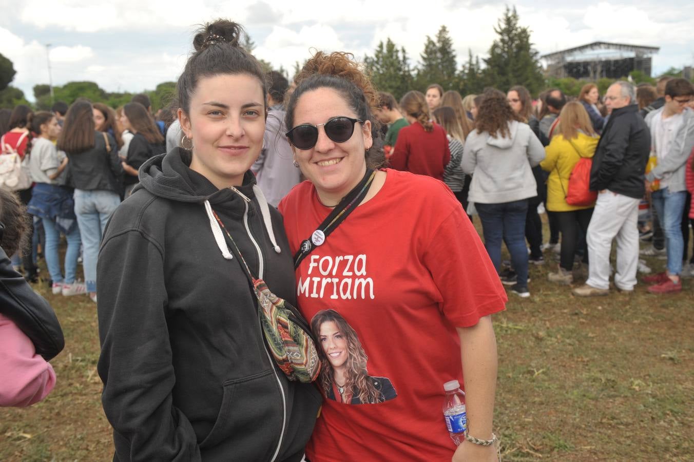 Fotos: Asistentes al concierto de Operación Triunfo en Valladolid (1/2)