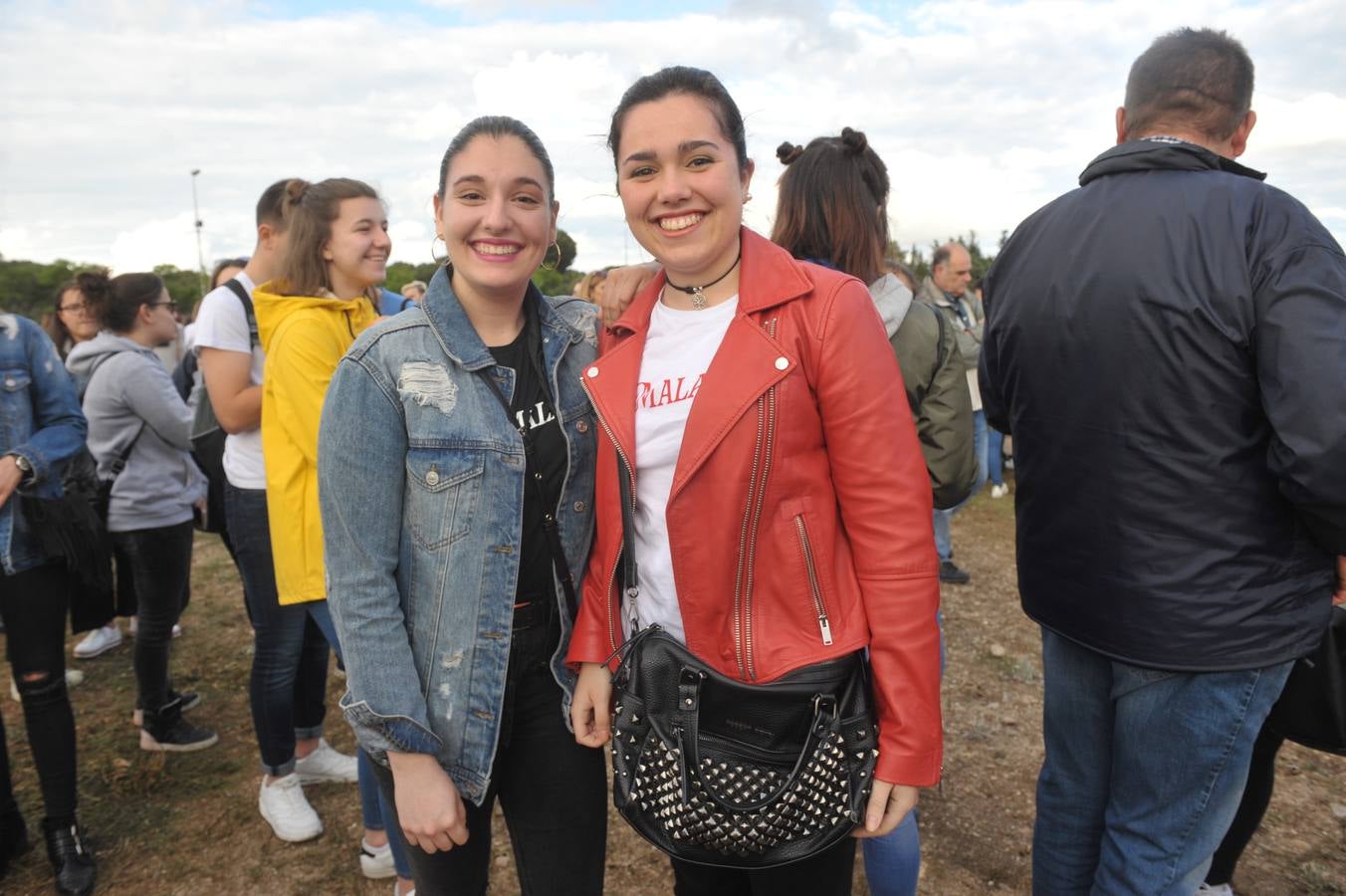 Fotos: Asistentes al concierto de Operación Triunfo en Valladolid (1/2)