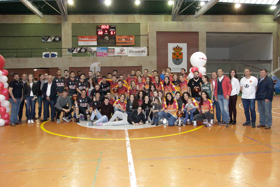 Los equipos del equipo organizador del torneo se imponen a Villares (chicos) y Aldeatejada (chicas) en las finales