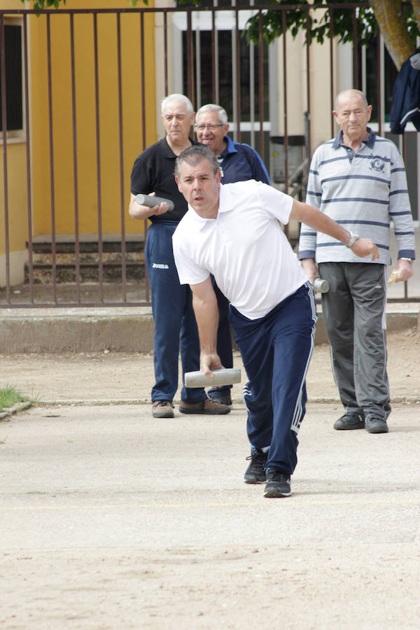 Gimnasia rítmica, tenis de mesa, piragüismo o calva, fueron algunas de las actividades festivas promovidas por el Ayuntamiento