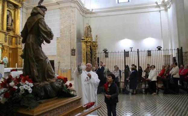 Rioseco. Las claras regresaron a su iglesia para la celebración. 