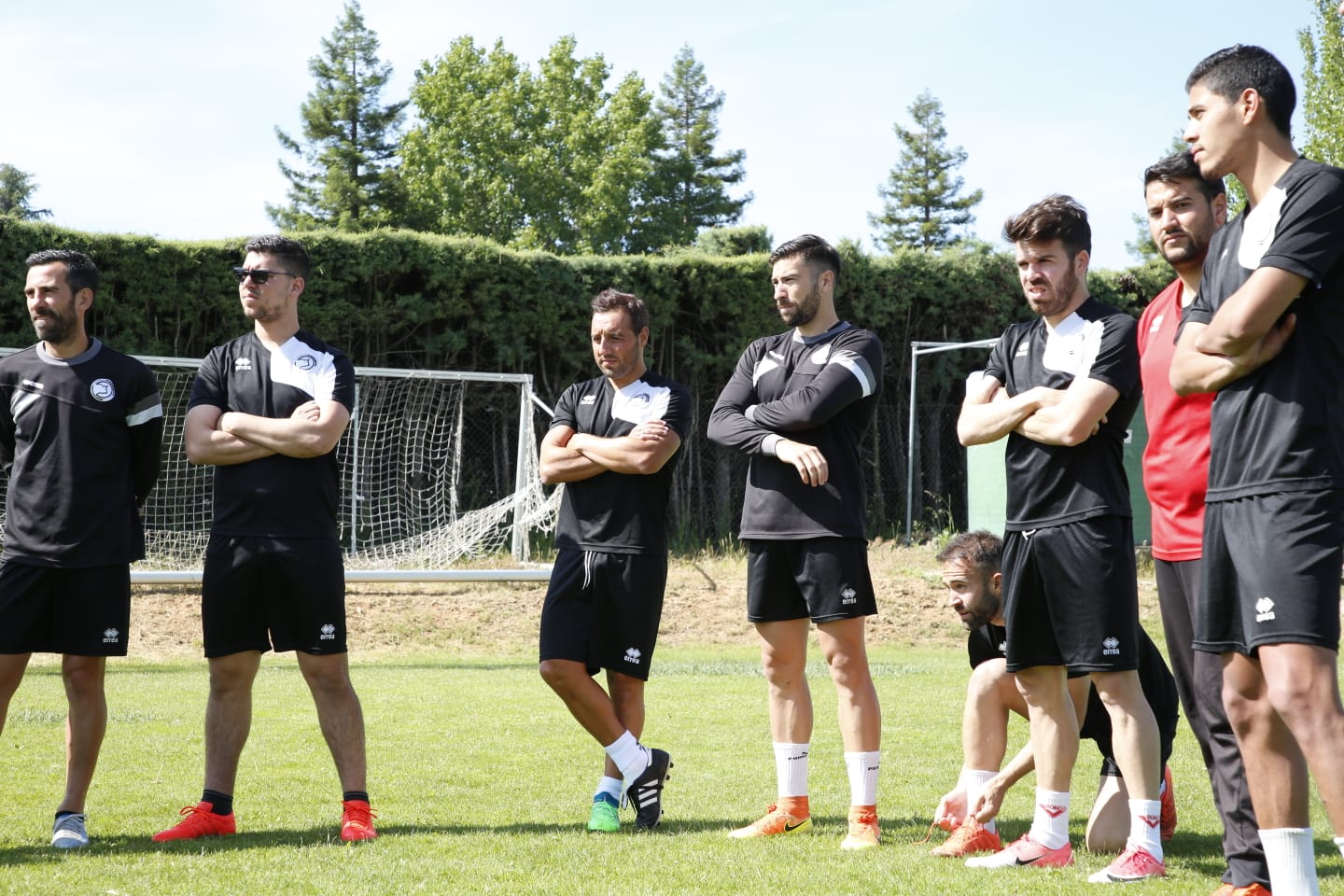 El internacional asturiano ultima su recuperación del talón de Aquiles para hacer la pretemporada con el Villarreal