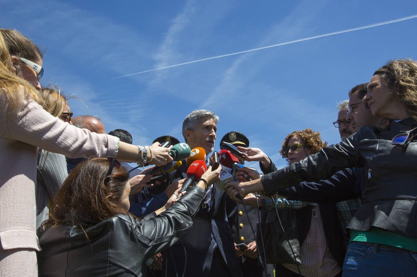 1.298 agentes (377 mujeres y 921 hombres) han superado el periodo de formación y las prácticas en distintas dependencias policiales, y se incorporarán en breve a sus destinos por toda España