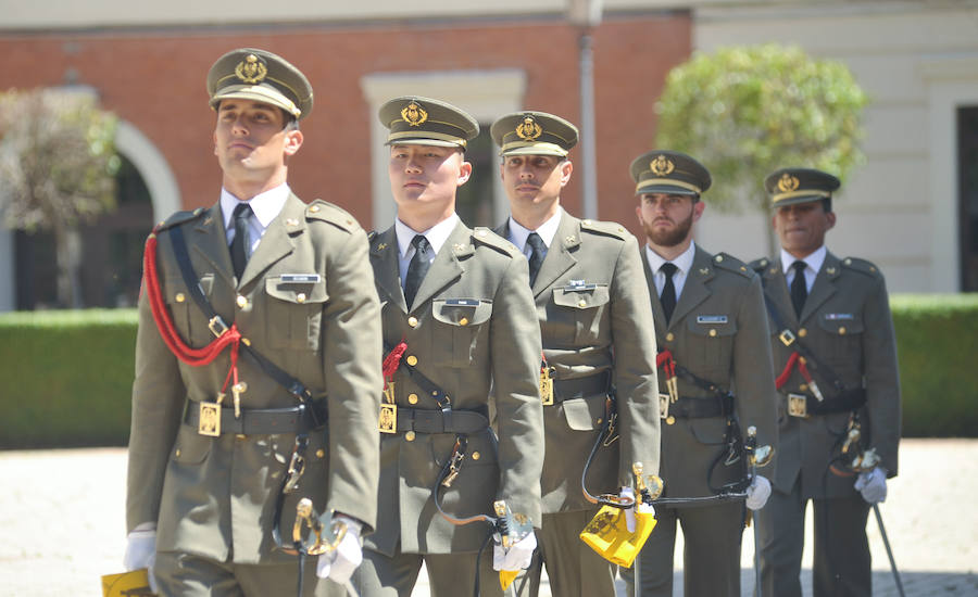 Fotos: Graduación en la Academia de Caballería