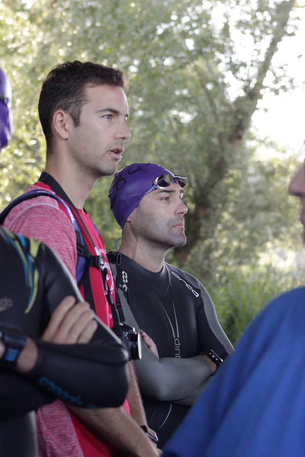 Salamanca se ha enganchado al triatlón. La capital charra acogió esta mañana la cuarta edición del Triatlón de Media Distancia, considerado además 'Campeonato Ibérico' por la importante presencia de triatletas lusos