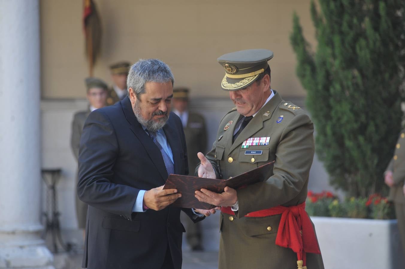 Fotos: Día de la Unidad Cuarta en Valladolid