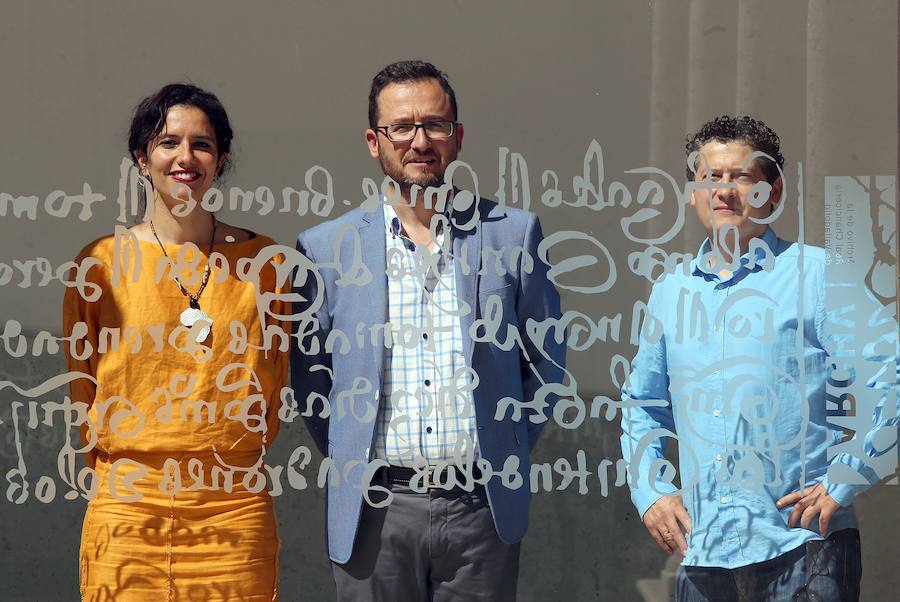 Los coordinadores del proyecto en la Fundación Santa María la Real, Gumersindo Bueno Benito y Maximiliano Barrios Felipe, presentaron el Seminario Internacional sobre Archivos y Biblioteca junto a Isabel Bordes Cabrera, de la Biblioteca Nacional