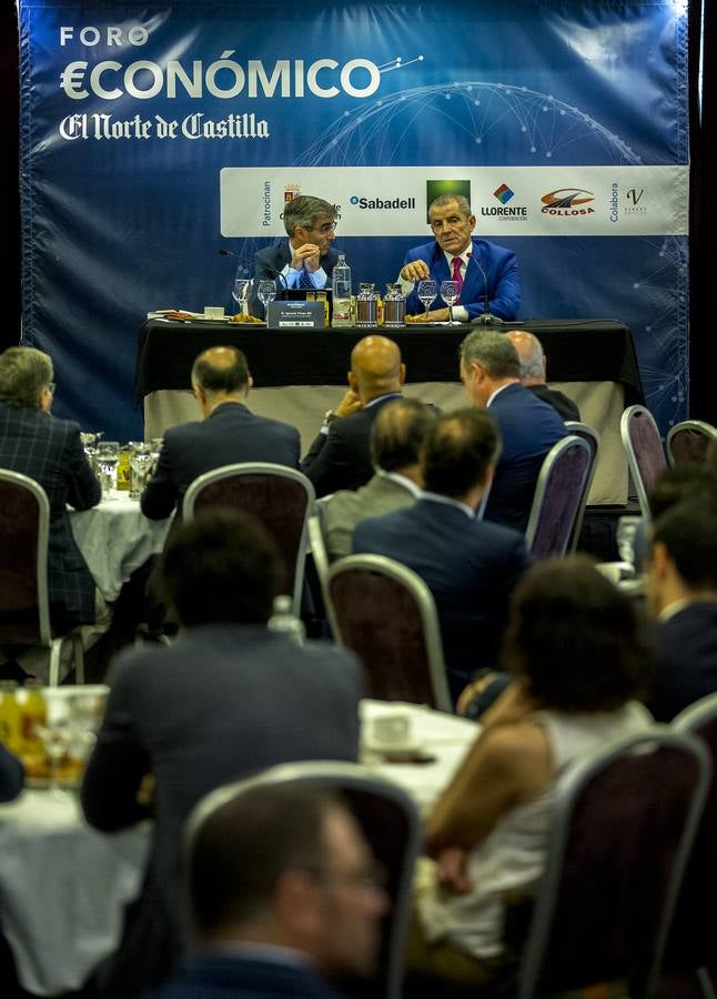 El experto aportó una visión global de las perspectivas de futuro a las que se enfrentarán los distintos agentes económicos y empresariales de cara a los próximos años