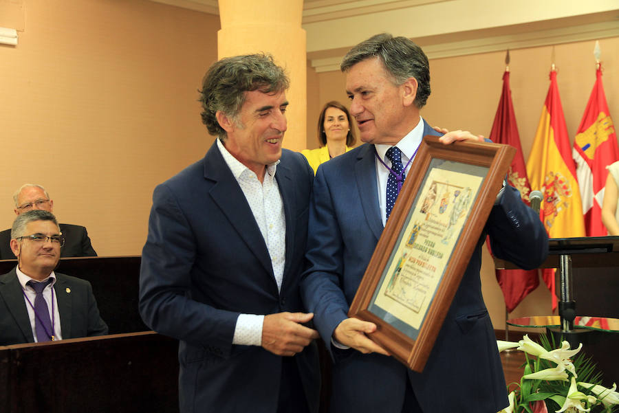 Fotos: Pedro Delgado, Hijo Predilecto de la Provincia