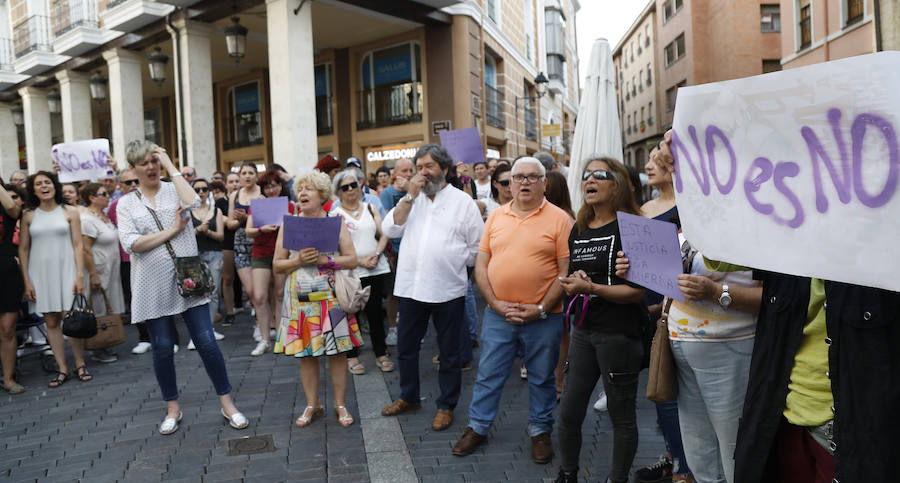 Fotos: Concentración contra la liberación de La Manada