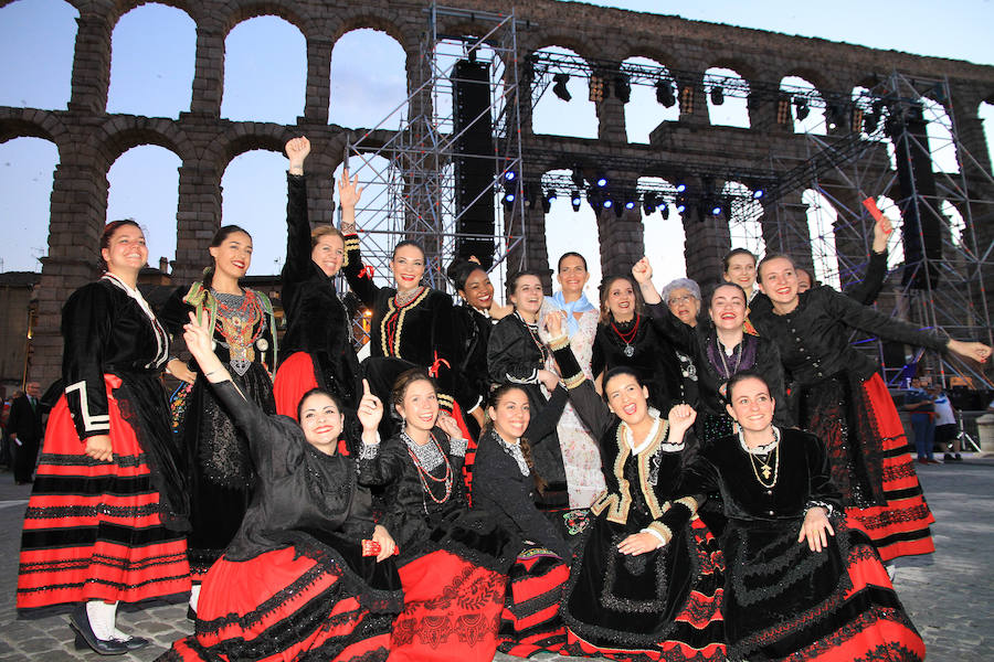 Fotos: Pregón de las Fiestas de San Juan y San Pedro
