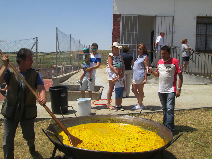 Fotos: Monterrubio de la Sierra disfruta de las fiestas de San Juan