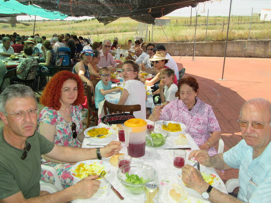 Fotos: Monterrubio de la Sierra disfruta de las fiestas de San Juan