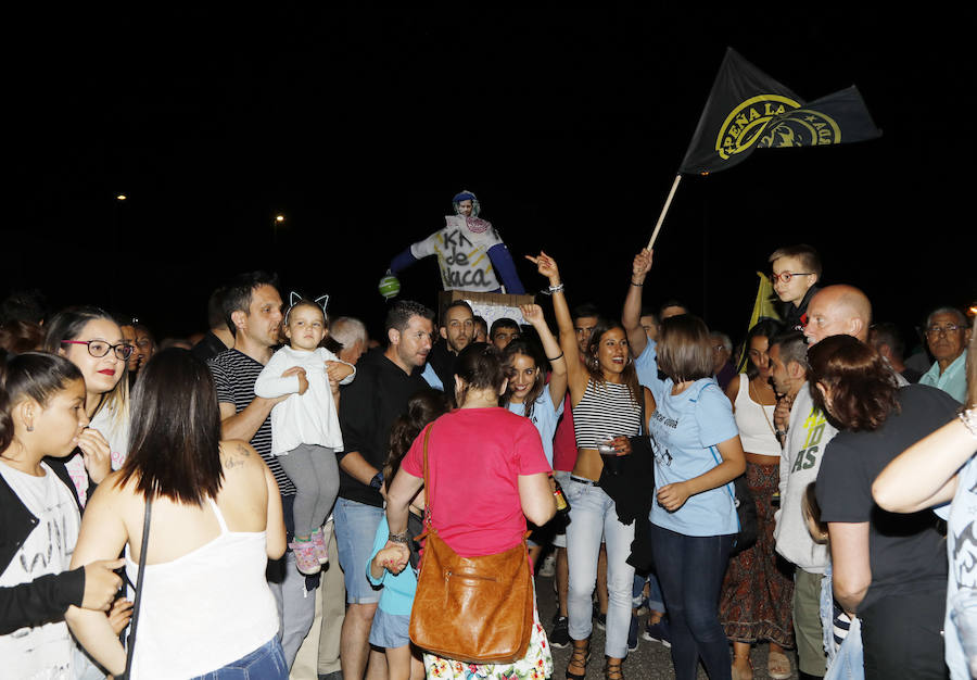 Fotos: Hoguera de San Juan en Palencia