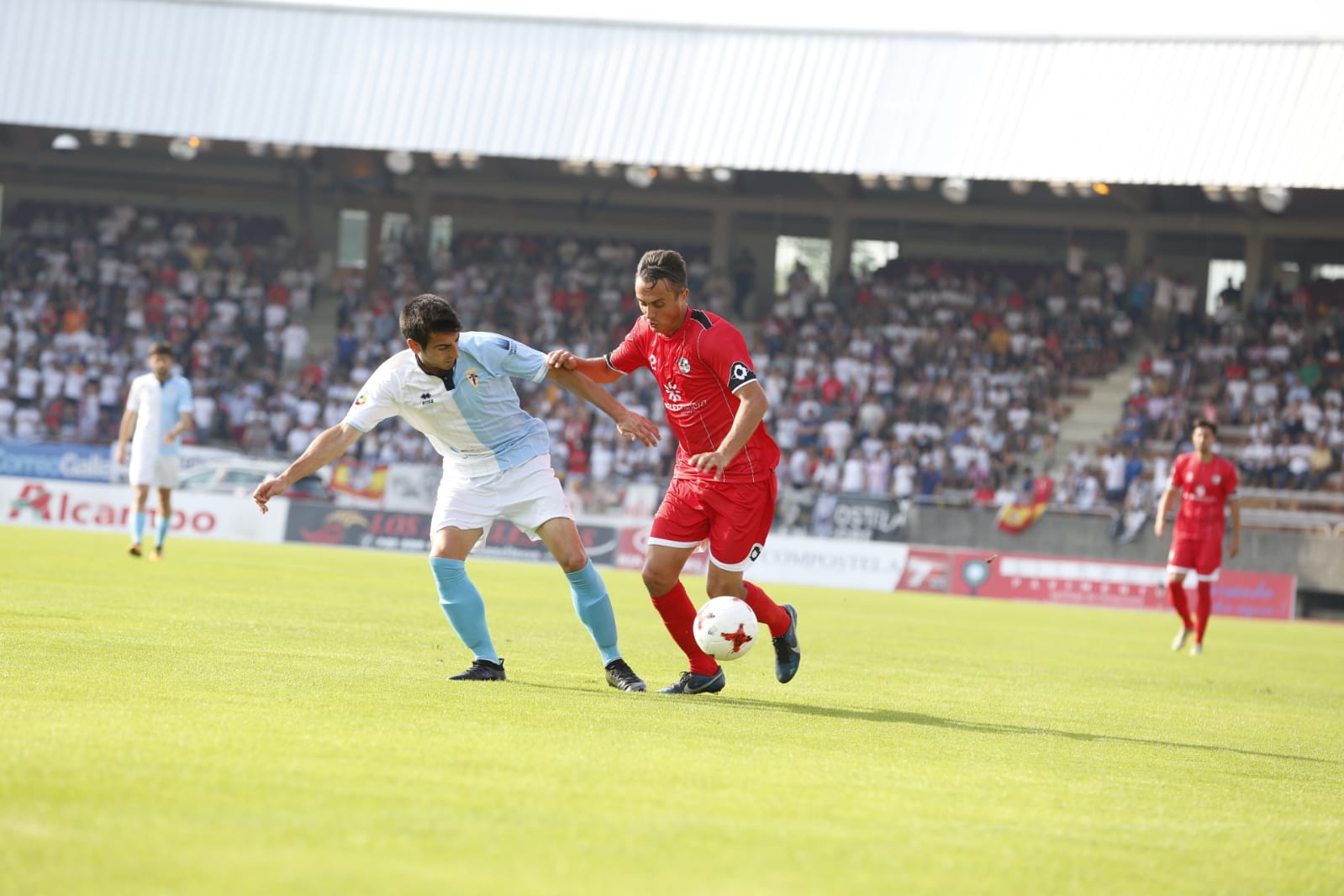 Fotos: El Salmantino asciende a Segunda B