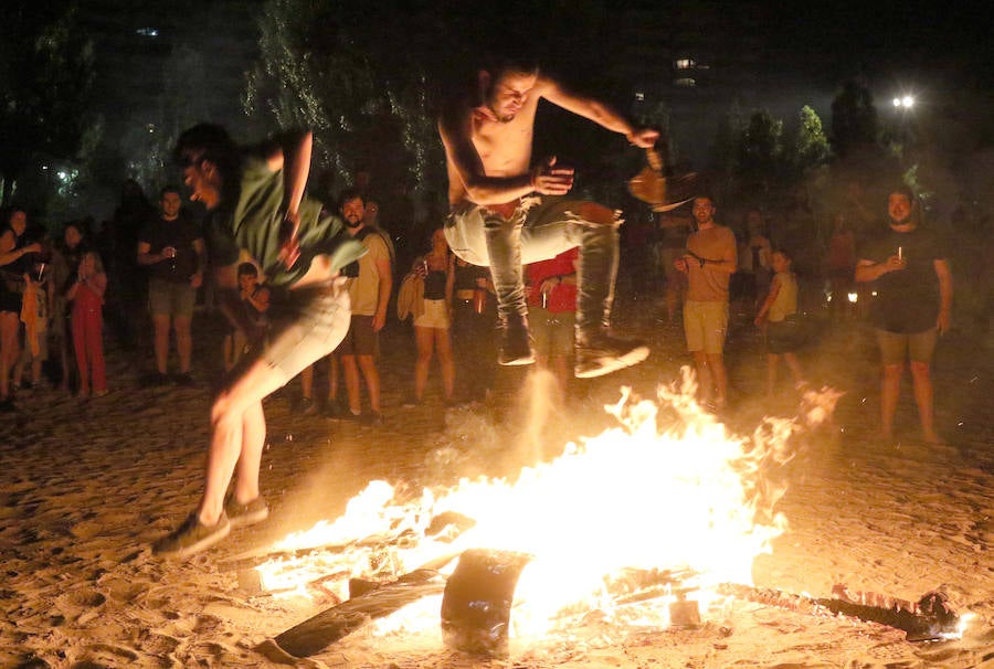 Fotos: La celebración de la Noche de San Juan 2018 en Valladolid