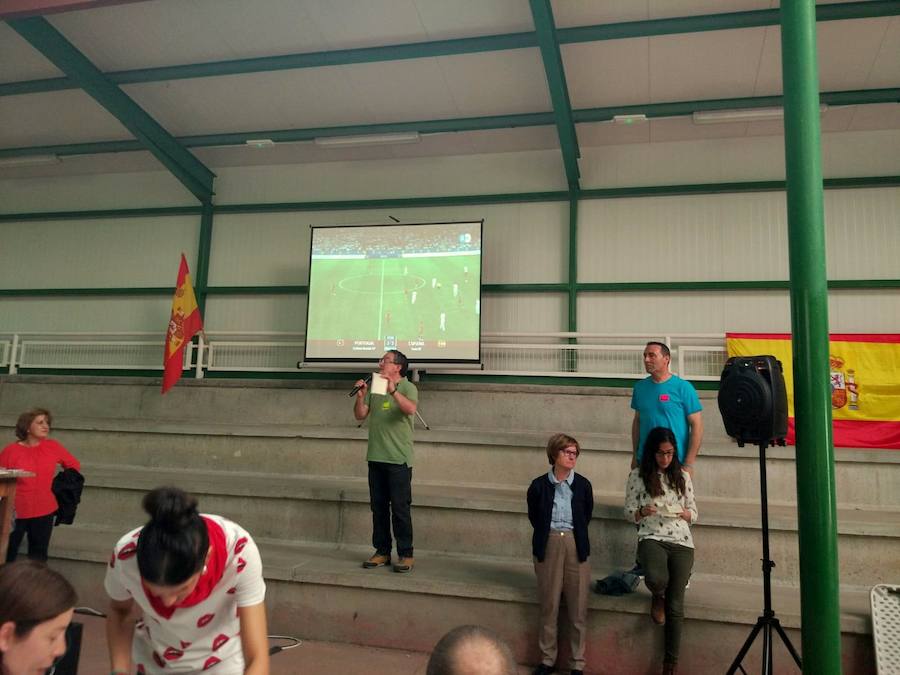 Fotos: El Cerrato se vuelca con Manos Unidas en una cena solidaria