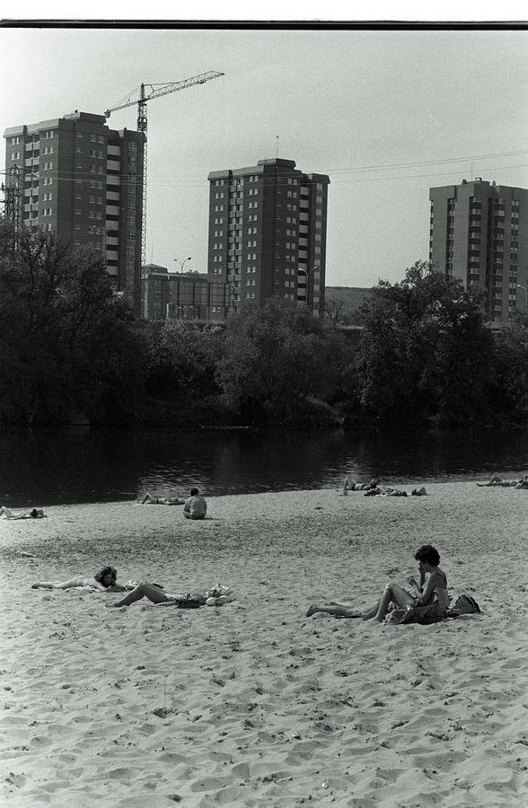 Fotos: Los veranos en la playa de Las Moreras en los años 70