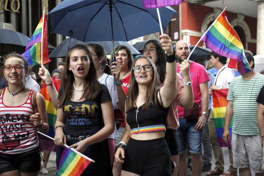 Fotos: Palencia celebra el Día del Orgullo LGTB+