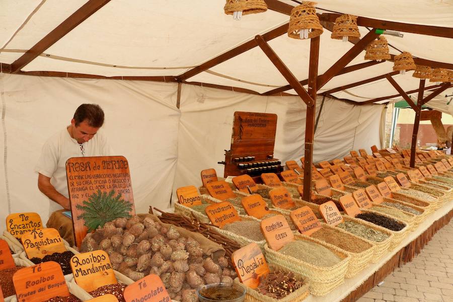 Fotos: Mercado Castellano en Dueñas