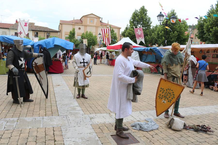 Fotos: Mercado Castellano en Dueñas