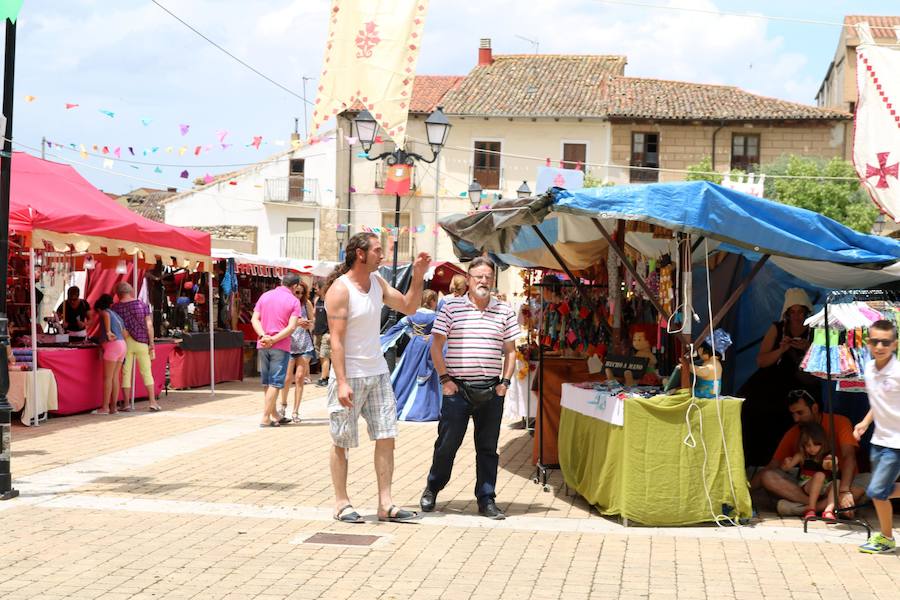 Fotos: Mercado Castellano en Dueñas